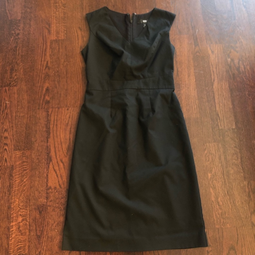 Mossimo Black Career Dress, V Neck, Size 2